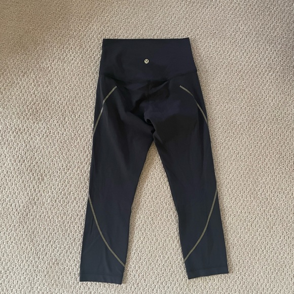 Lululemon Align Crop - Picture 9 of 10